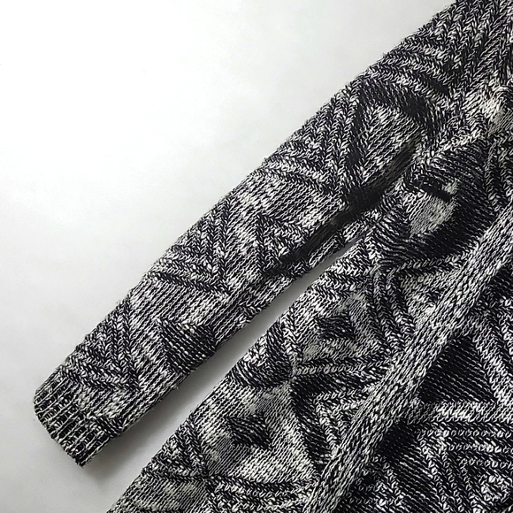 I.N. STUDIO Black and White Diamond Knit Open Front Cardigan Size PS - Picture 5 of 6